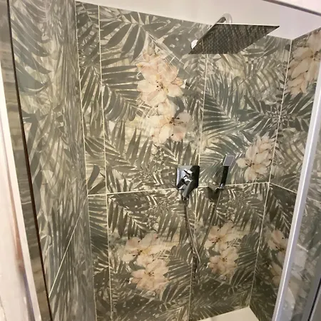 Levante * Μπολόνια